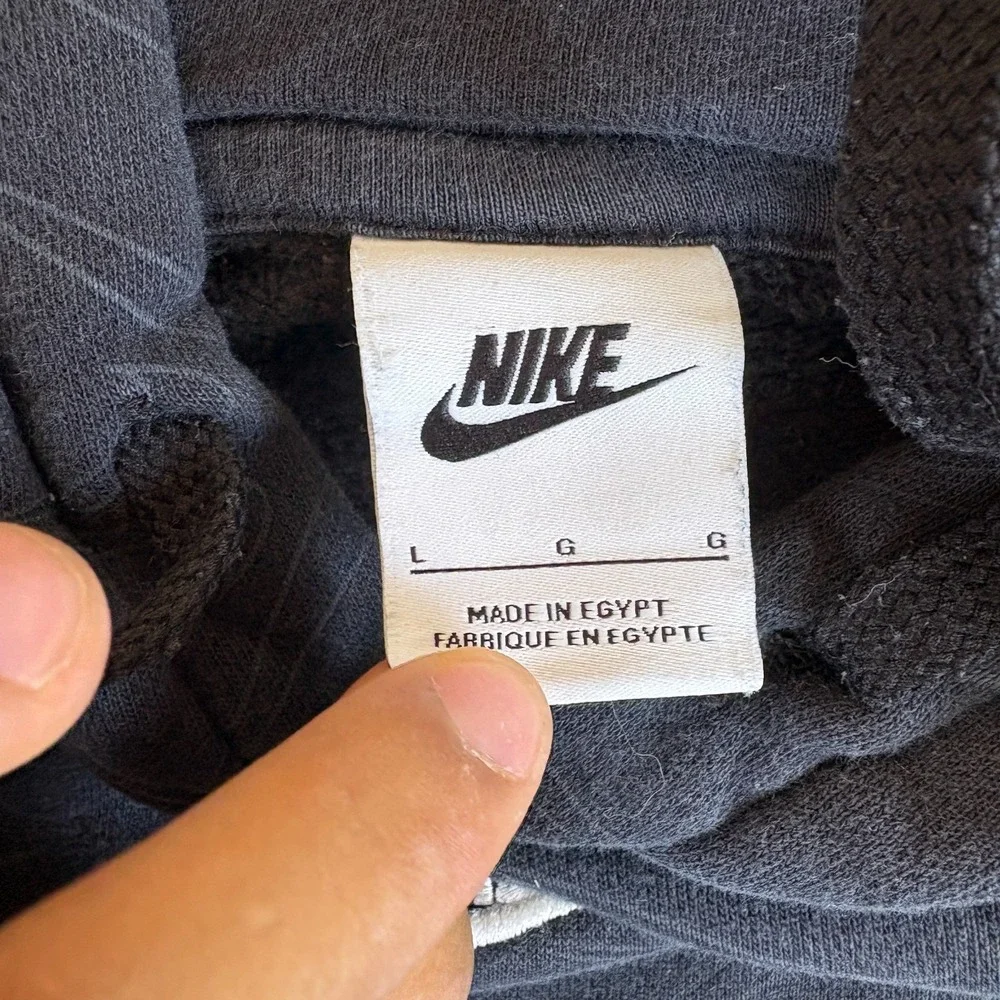 Nike sportswear club